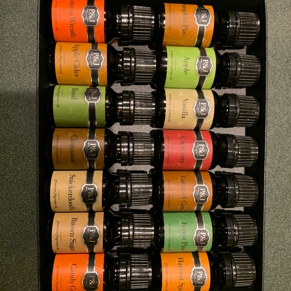 Handmade bottle candles - Picture 4 of 4